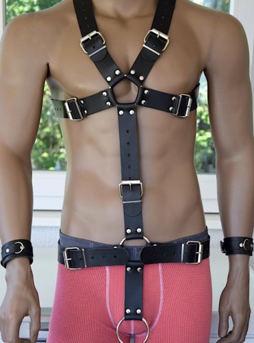 Sistem Harness pentru Barbati cu Inel Penis OS